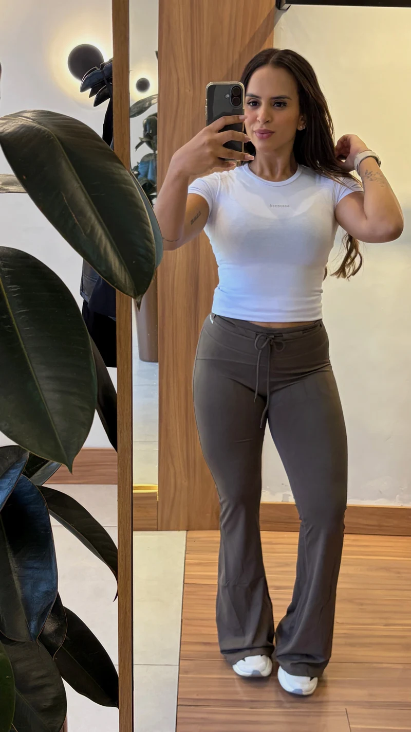 Calça flare  — Marrom